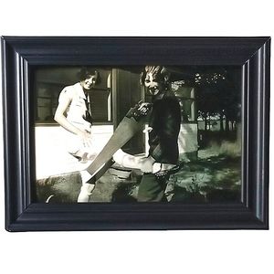 Girla women saw horror Crime vintage retro Unusual fun funny .oddy 50s 60s Art